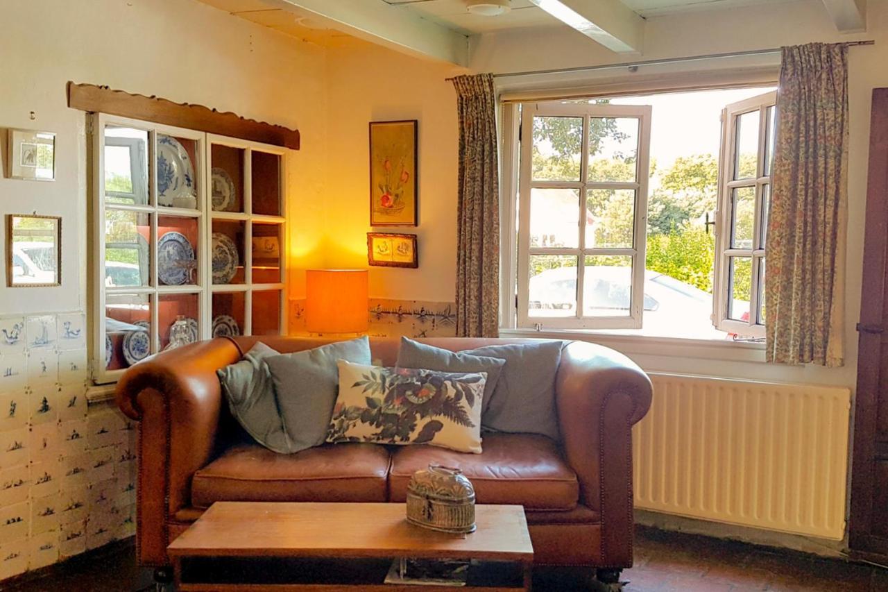 Countryside Bliss: Historic Cottage By The Sea Burgh-Haamstede Exterior foto